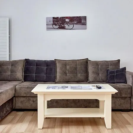 Solis Apartment